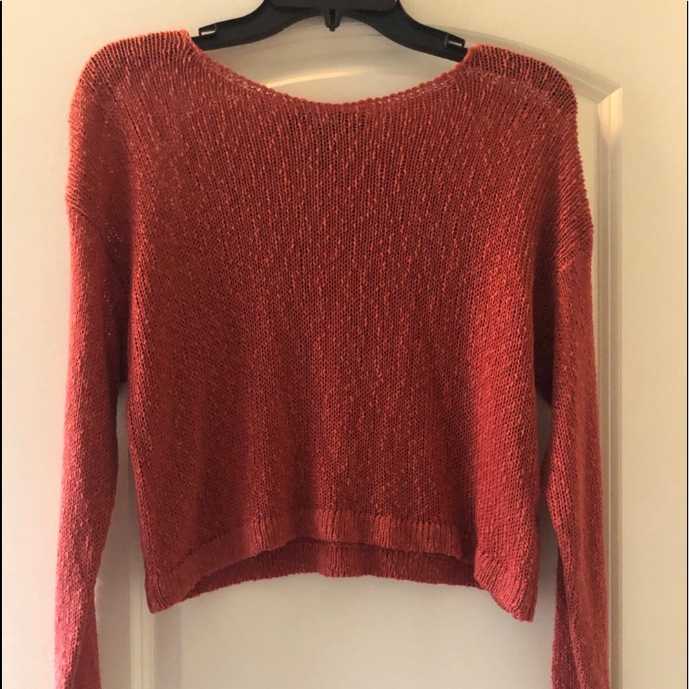 KNIT SWEATER